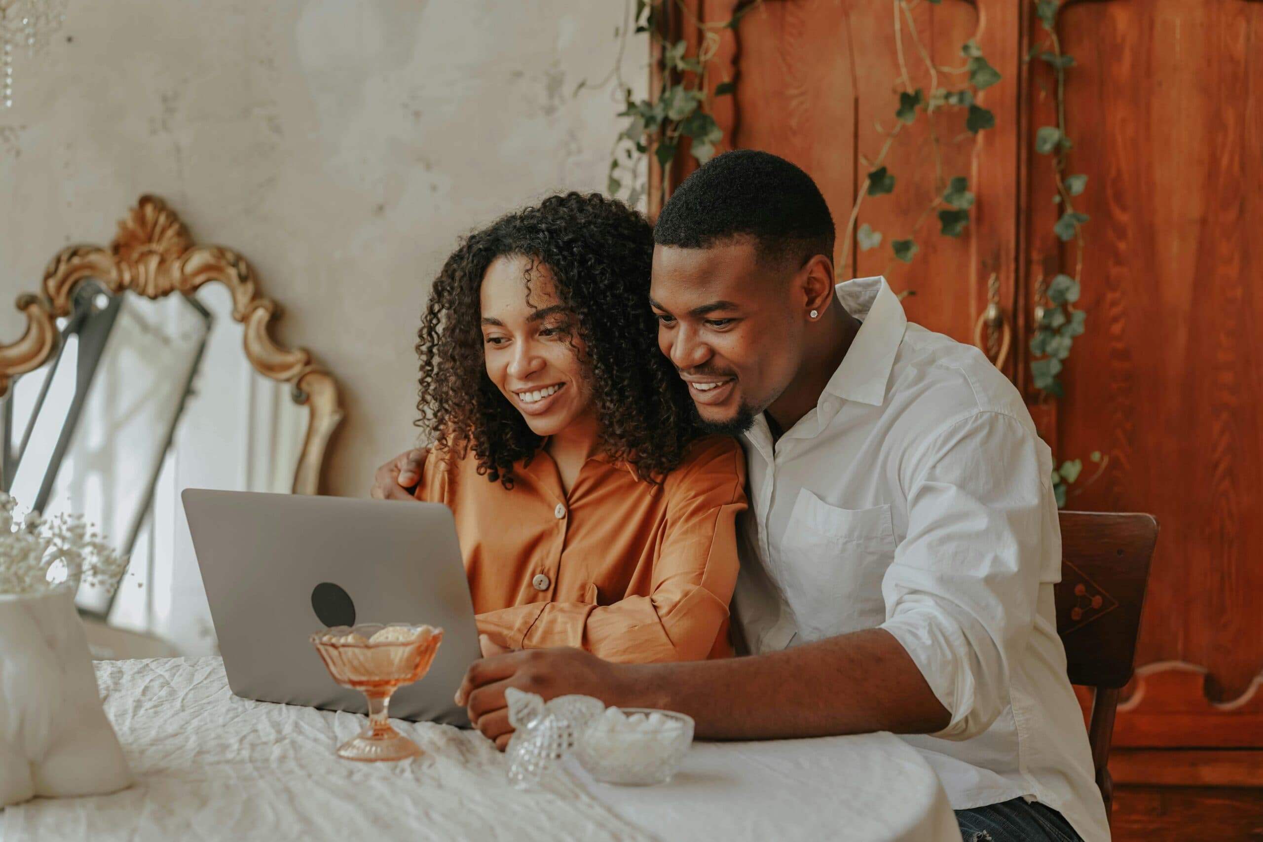 What to Include on a Destination Wedding Website